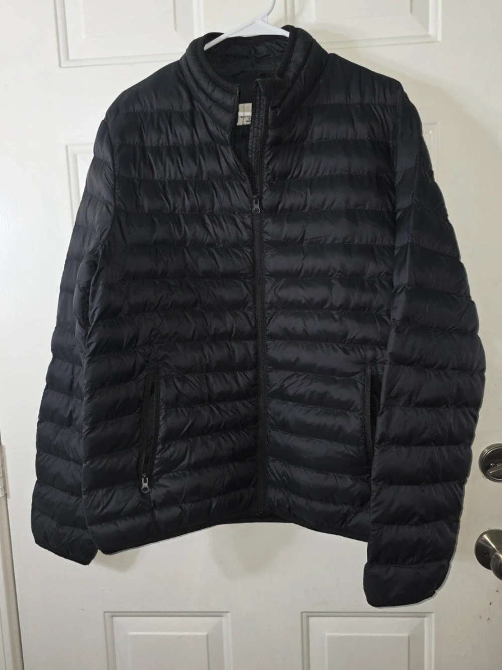 Men's Lightweight Black Quilted Puffer Jacket